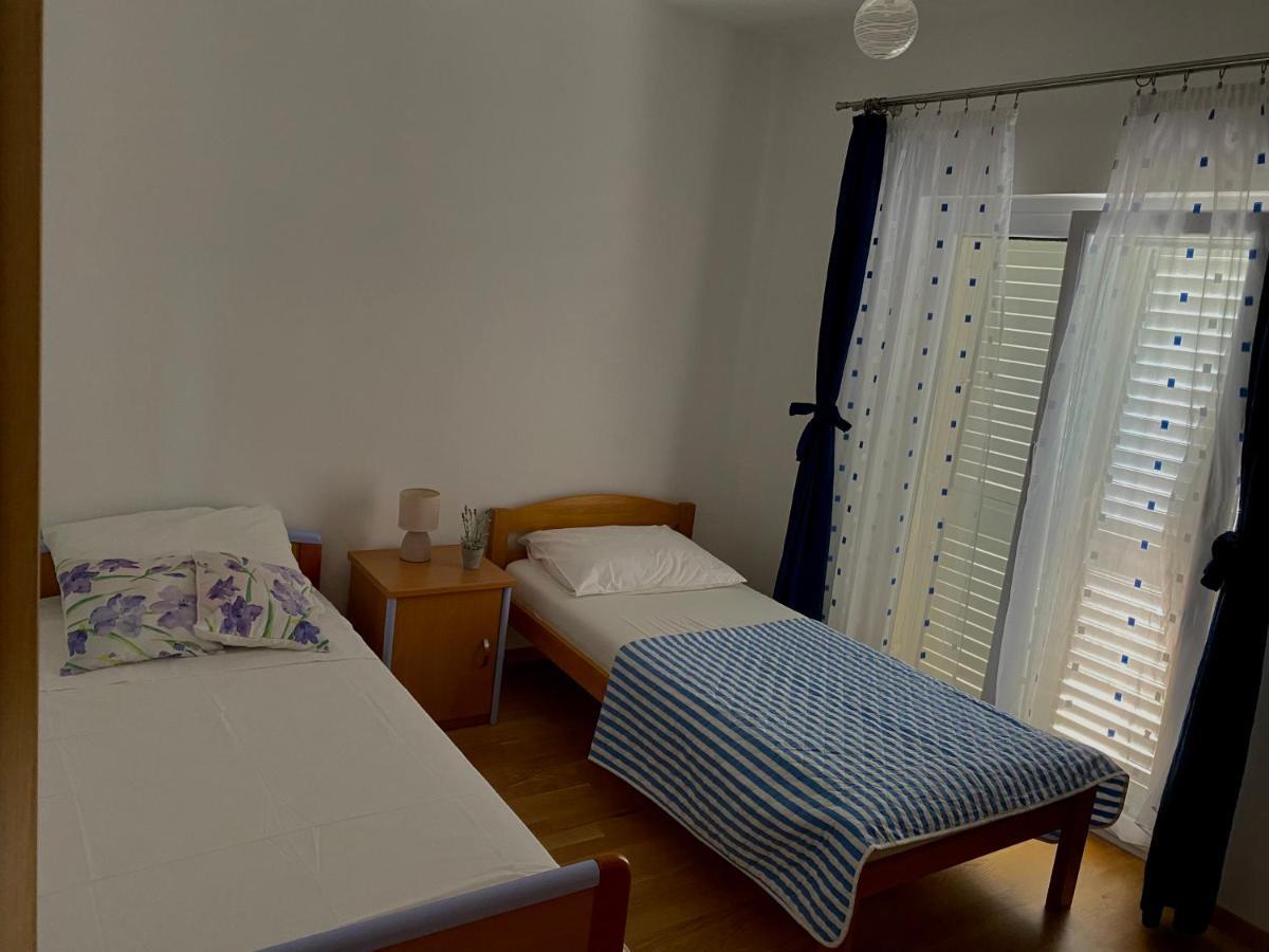 Apartman Nives Apartment Trogir Exterior photo