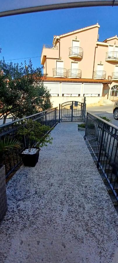 Apartman Nives Apartment Trogir Exterior photo